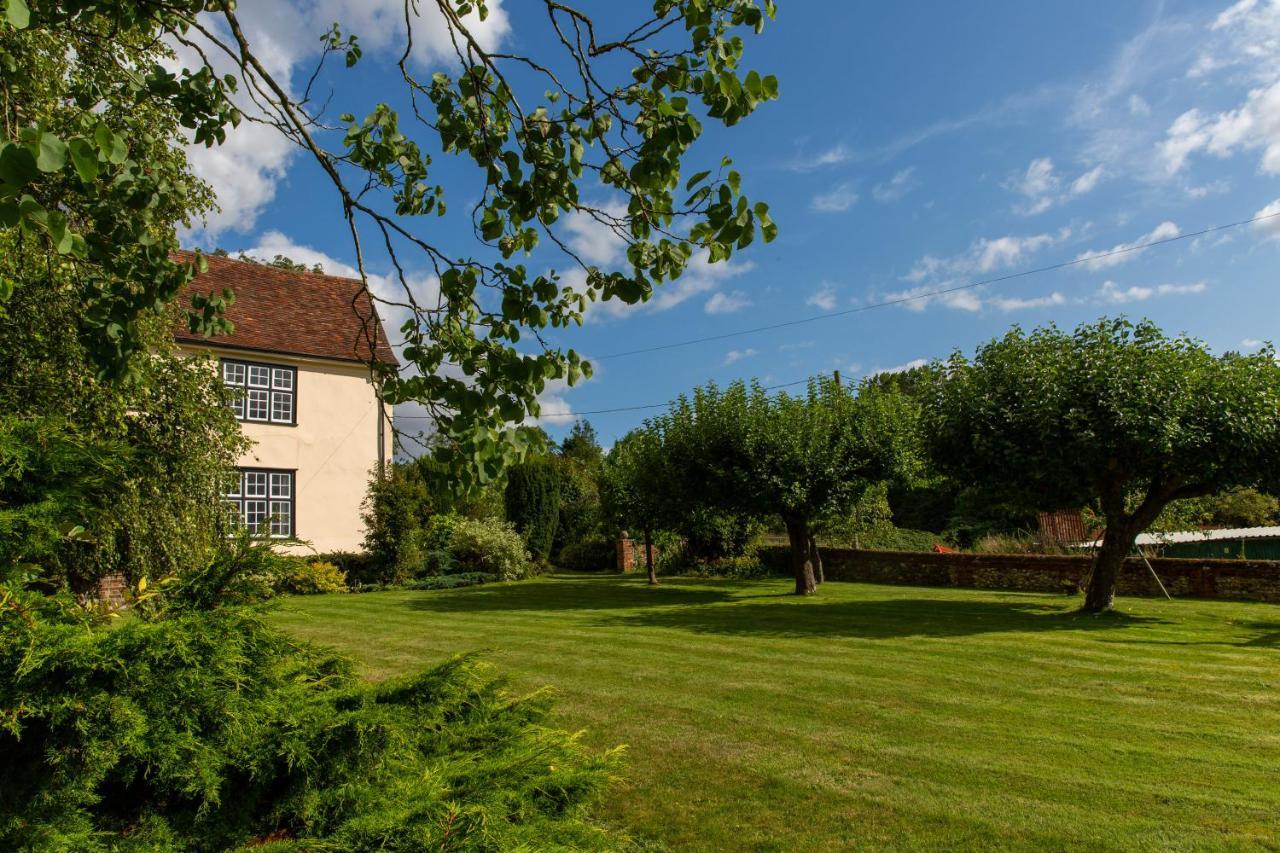 Pounce Hall -Stunning Historic Home In Rural Essex Саффрон-Уолден Экстерьер фото
