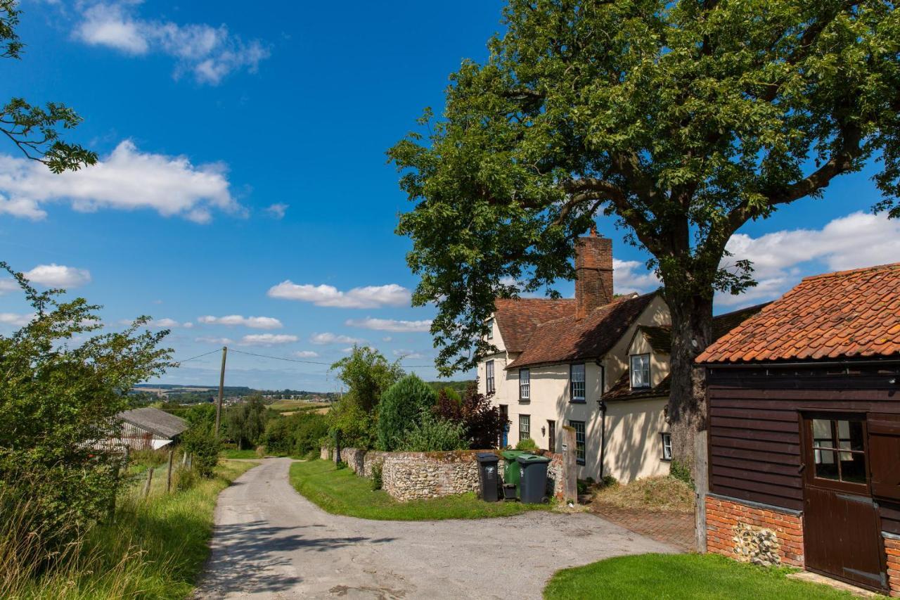 Pounce Hall -Stunning Historic Home In Rural Essex Саффрон-Уолден Экстерьер фото